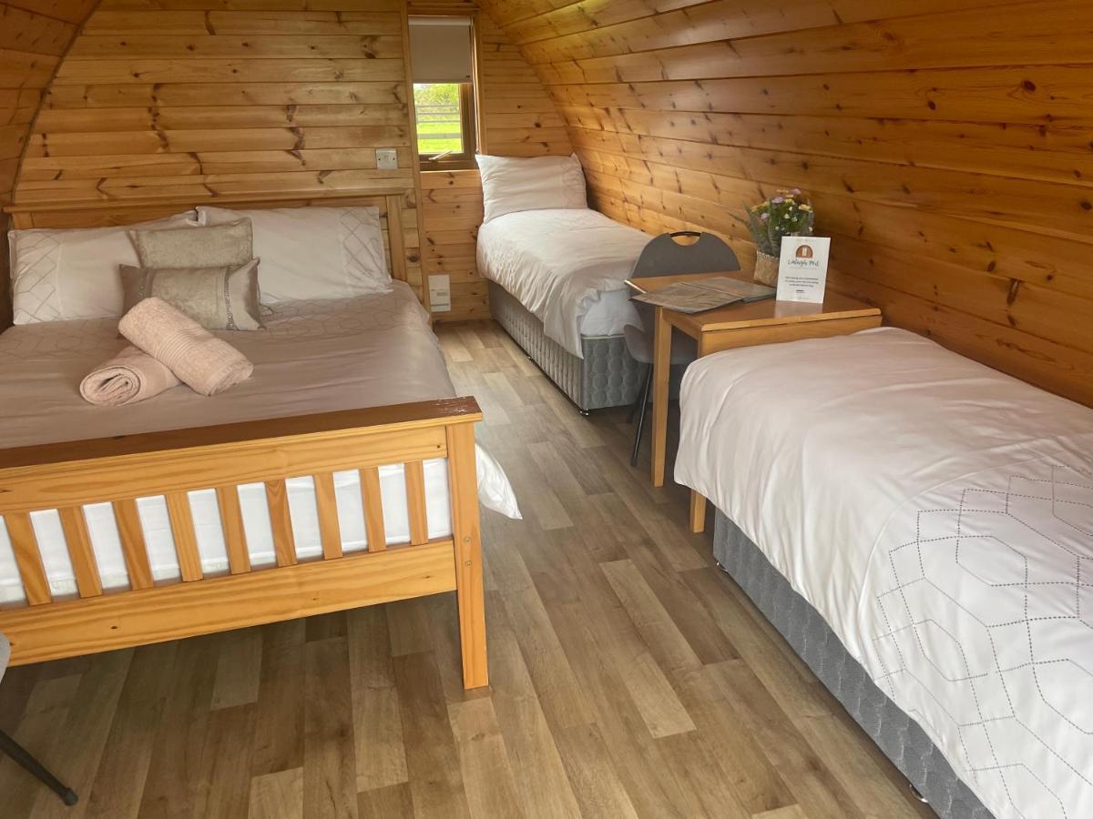 Вілла Emlagh, Self Catering Glamping Pods Кілкі Екстер'єр фото